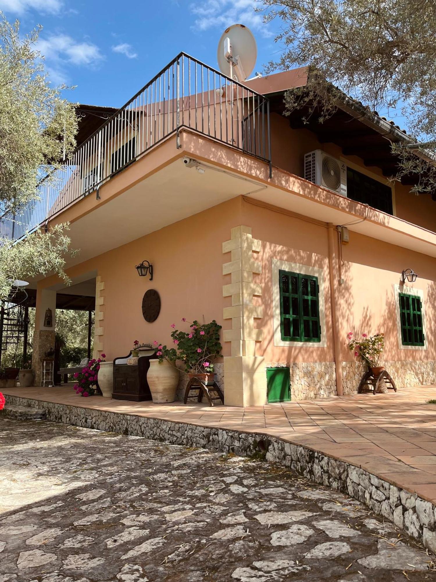 Villa Pantalica lato Sortino Esterno foto